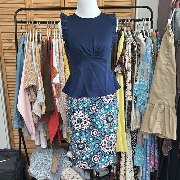 Bundle - Express Blouses - Picture 2 of 12